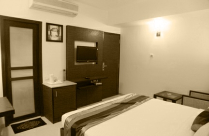Executive Rooms @ Hotel Le Grande Residency